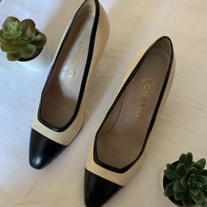 ORIGINAL vintage channel heels
